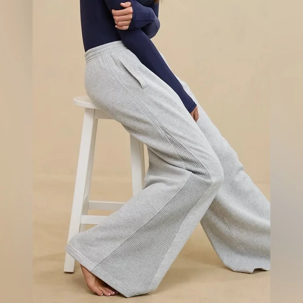 Aerie Getaway Wide Leg Trouser Pants - Picture 5 of 5